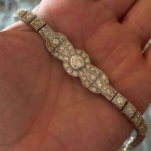 The Vintage Bow bracelet in sterling silver